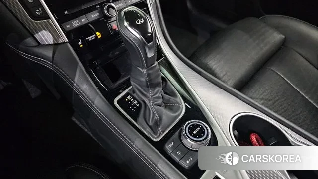 Infiniti Q50 id 3474703 из Кореи 19