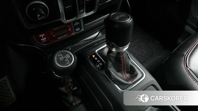 Jeep Wrangler (JL) id 3897469 из Кореи 19