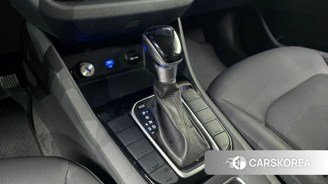 Hyundai The New Ionic Hybrid id 4581796 из Кореи 29
