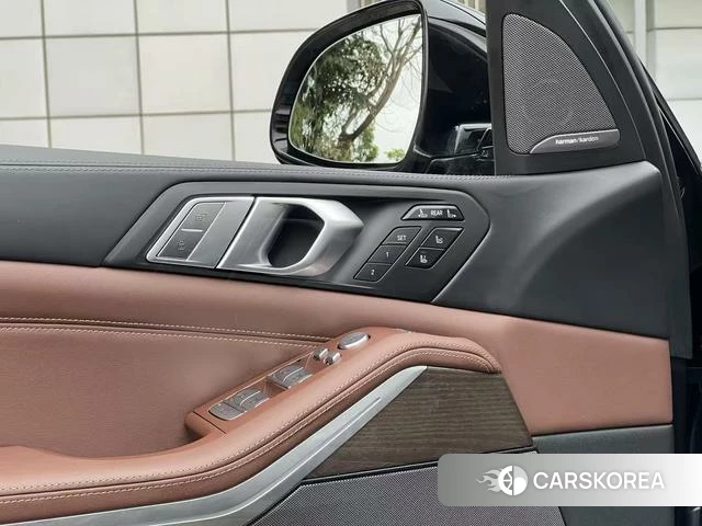 BMW X7 id 4274647 из Китая 23