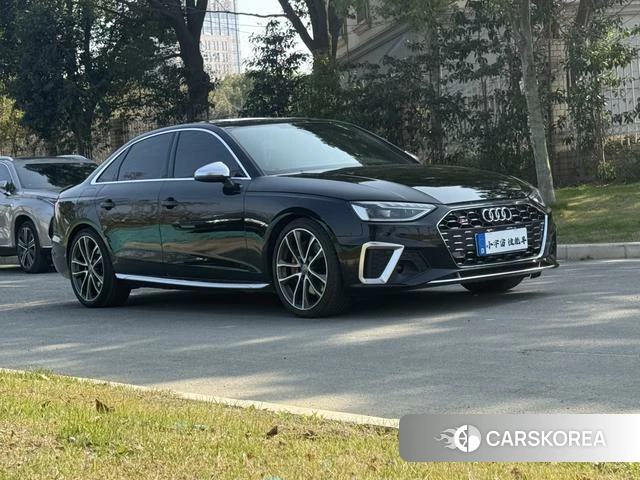 Audi S4 id 4392076 из Китая 9