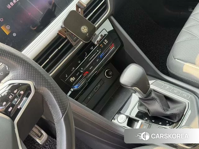 Volkswagen Tiguan L id 4359140 из Китая 9