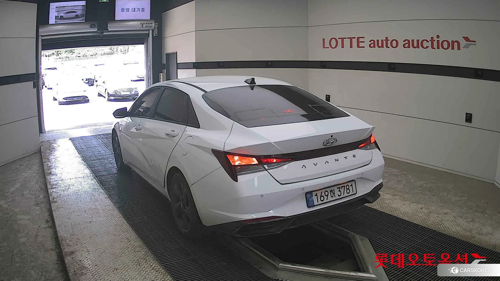 Hyundai Avante id 4289457 из Кореи 36
