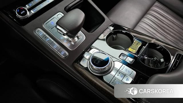 Genesis G90 id 4345356 из Кореи 19