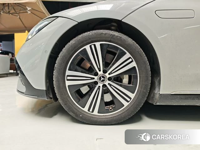 Mercedes-Benz EQE id 4301496 из Китая 9