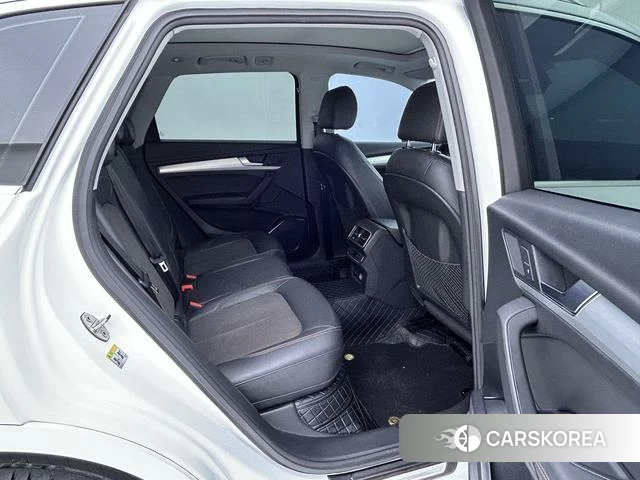 Audi Q5L id 4235023 из Китая 22