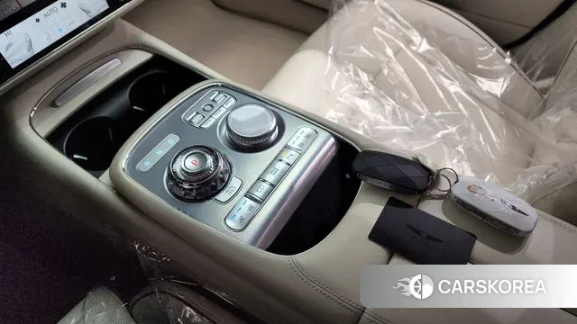 Genesis G90 (RS4) id 3629948 из Кореи 19