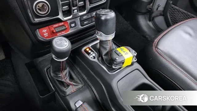 Jeep Wrangler (JL) id 3038687 из Кореи 19