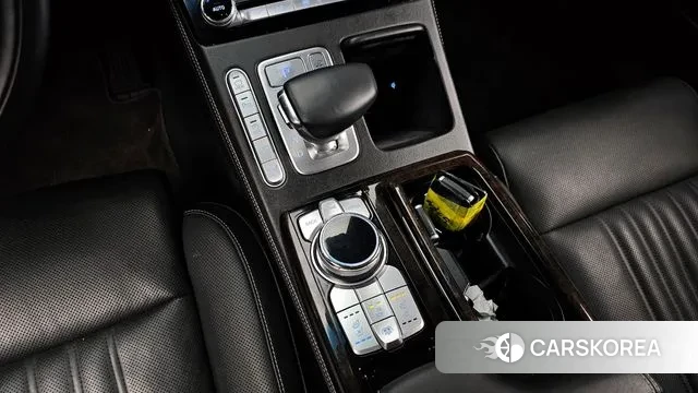 Genesis G90 id 3059709 из Кореи 19