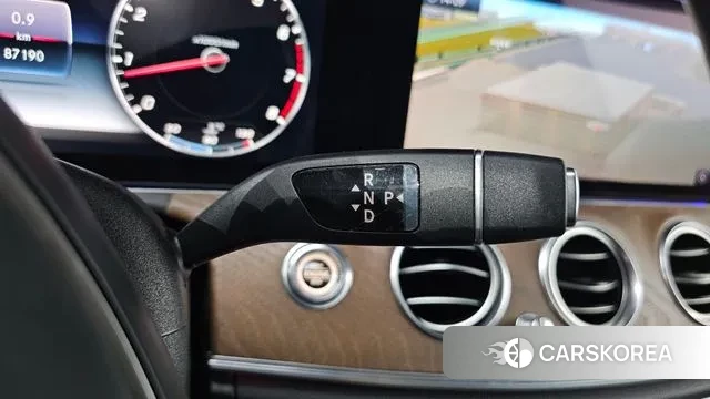 Mercedes-Benz E-Class W213 id 3220968 из Кореи 19