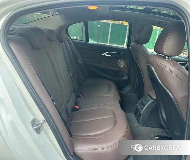 BMW 1 series id 4297611 из Китая 18