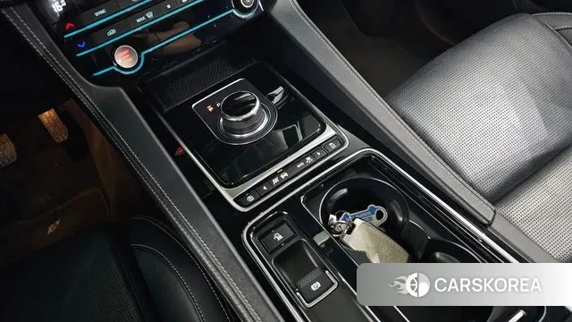 Jaguar F-PACE id 2986897 из Кореи 19