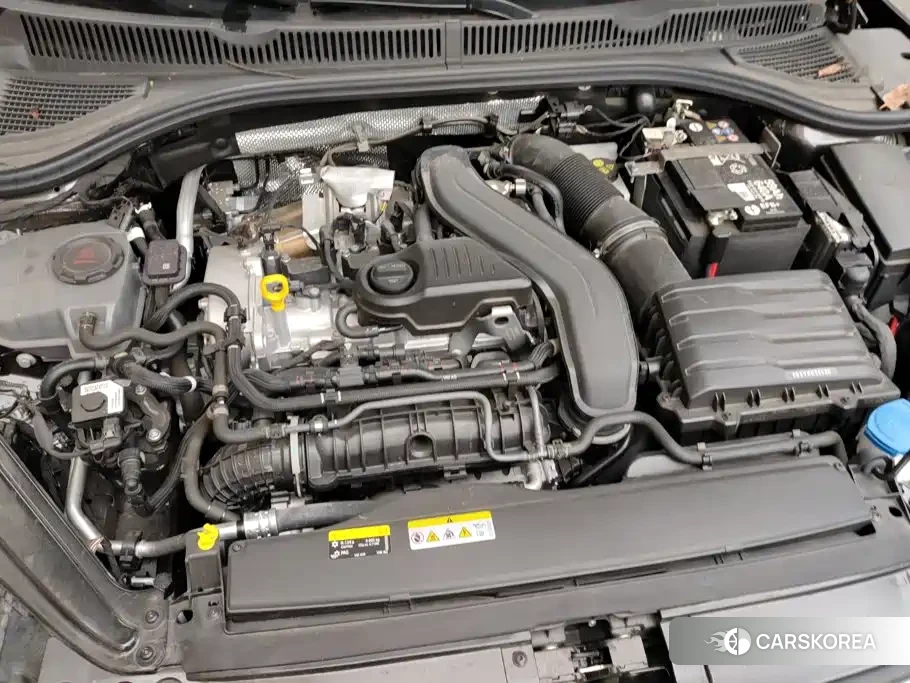 Volkswagen Sagitar id 4553734 из Китая 14