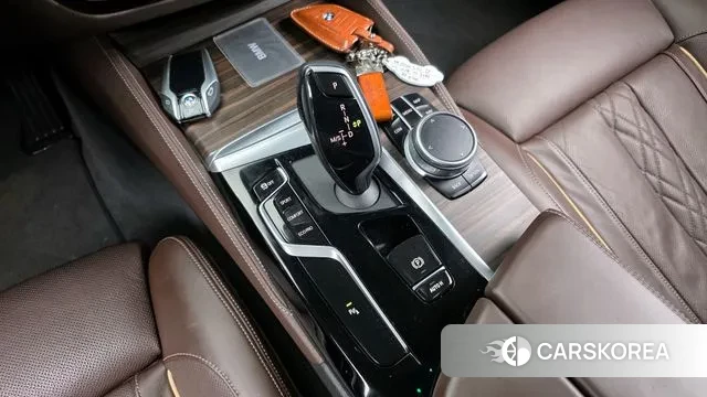 BMW 5 Series (G30) id 3650890 из Кореи 19