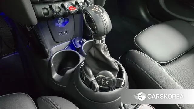 Mini Cooper id 3220525 из Кореи 19