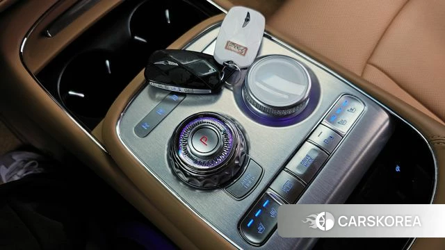 Genesis G90 (RS4) id 3851236 из Кореи 19