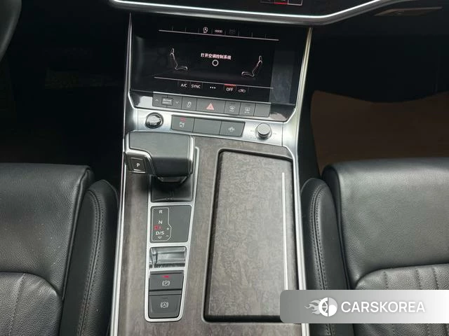 Audi A6L id 4274458 из Китая 24