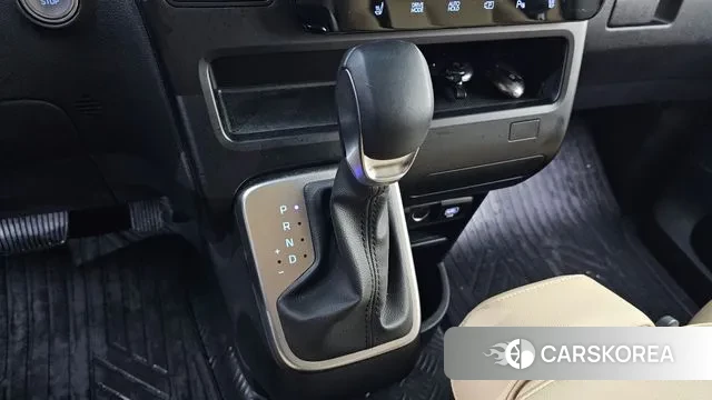 Hyundai Staria id 3523100 из Кореи 19