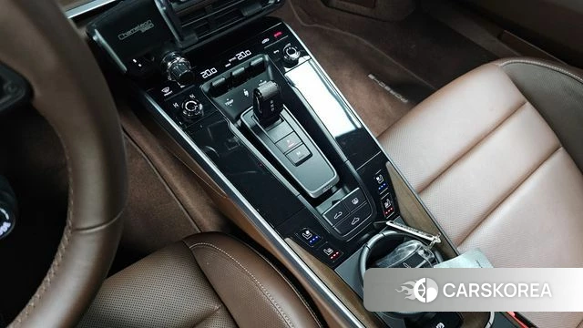 Porsche 911(992) id 4325031 из Кореи 29