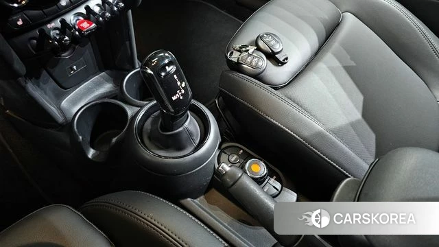 Mini Cooper id 4324825 из Кореи 19
