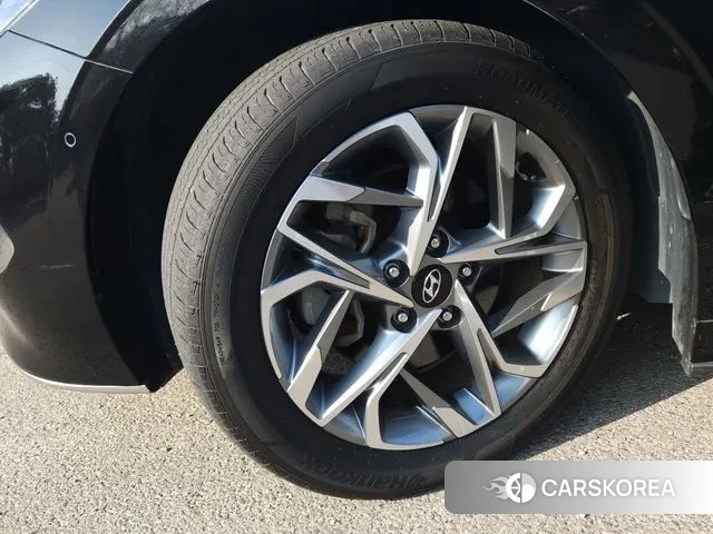 Hyundai Sonata (DN8) id 3666602 из Кореи 17