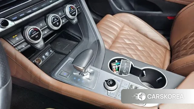 Genesis G70 id 3626976 из Кореи 19