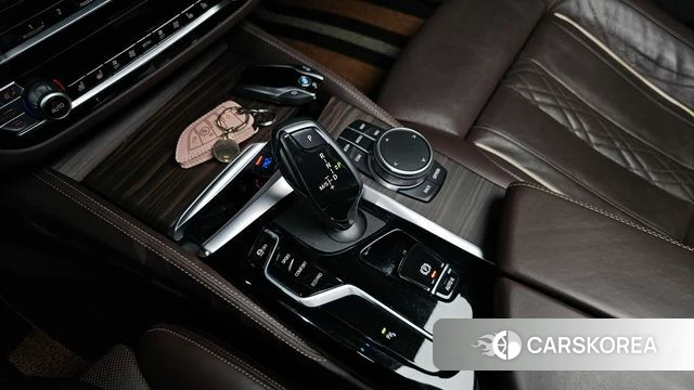 BMW 5 Series (G30) id 3879025 из Кореи 19