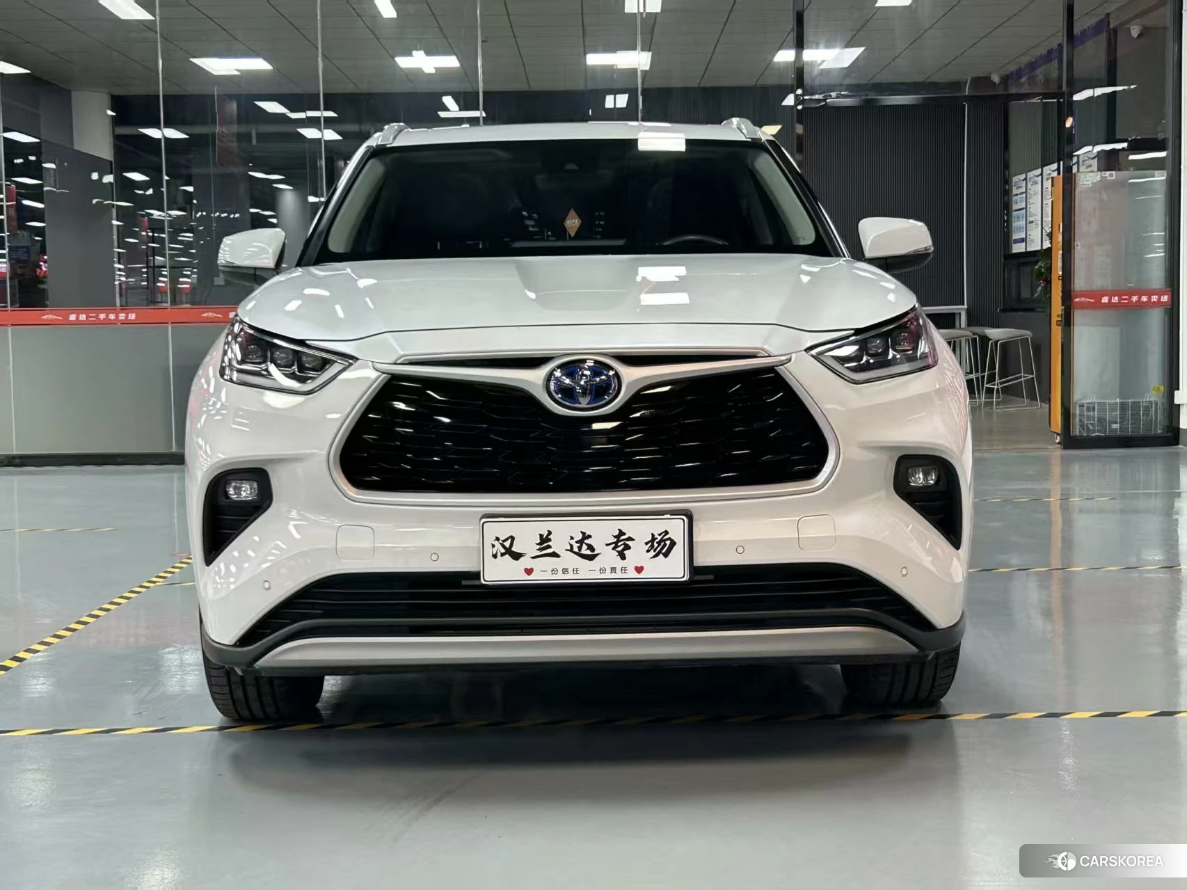 Toyota Highlander id 4426704 из Китая 21