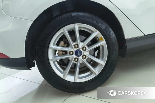 Ford Fox id 4229259 из Китая 16