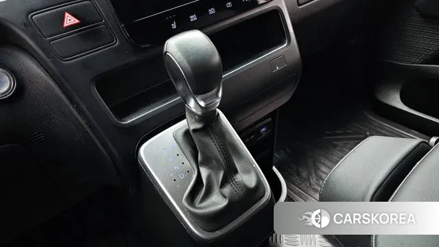 Hyundai Staria id 3446917 из Кореи 19