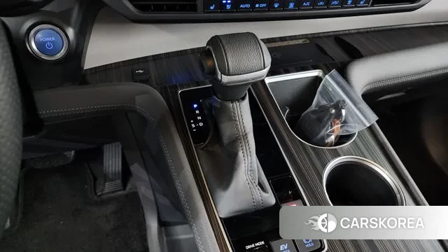 Toyota Sienna 4th Generation id 3016913 из Кореи 19