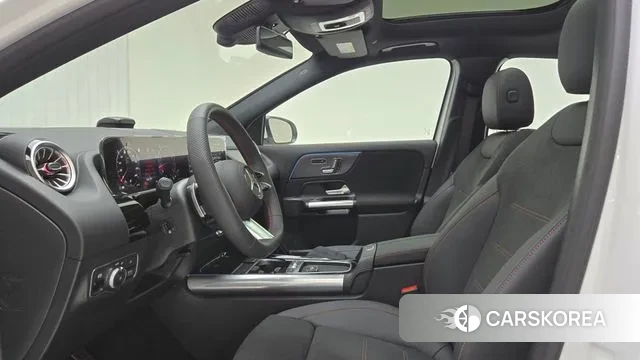 Mercedes-Benz GLA - Class H247 id 3731719 из Кореи 19