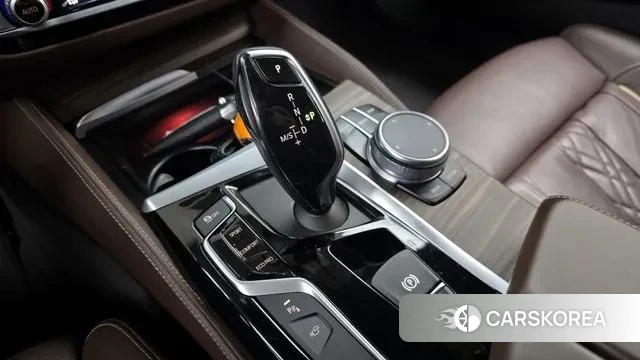 BMW 5 Series (G30) id 3459480 из Кореи 19