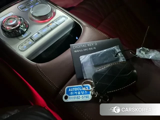 Genesis G90 (RS4) id 3665088 из Кореи 19