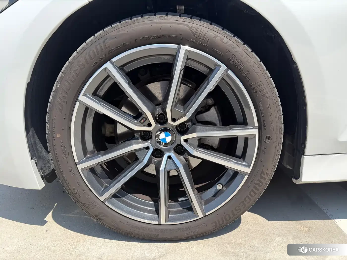 BMW 3 series id 4679517 из Китая 14