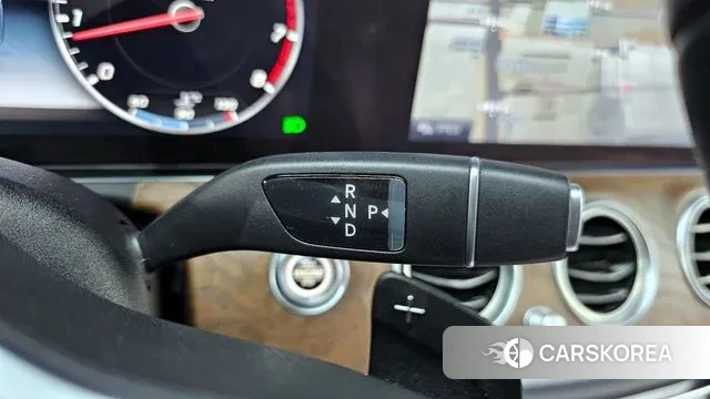 Mercedes-Benz E-Class W213 id 3265111 из Кореи 19