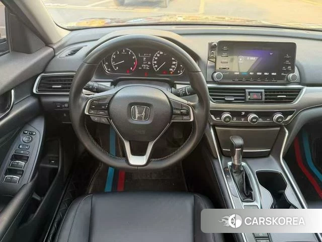 Honda Accord id 4321105 из Китая 9