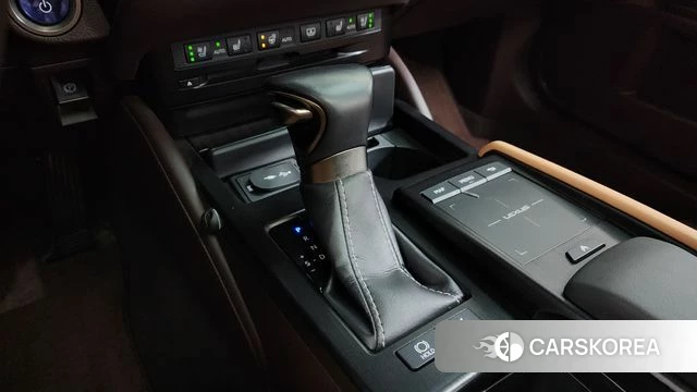 Lexus ES300h 7th generation id 4563027 из Кореи 35