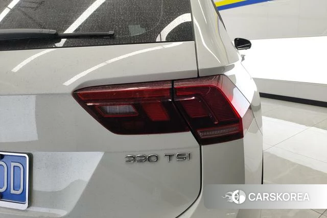 Volkswagen Tiguan L id 4299755 из Китая 16