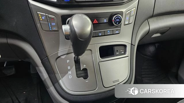 Hyundai The New Grand Starex id 4429463 из Кореи 19