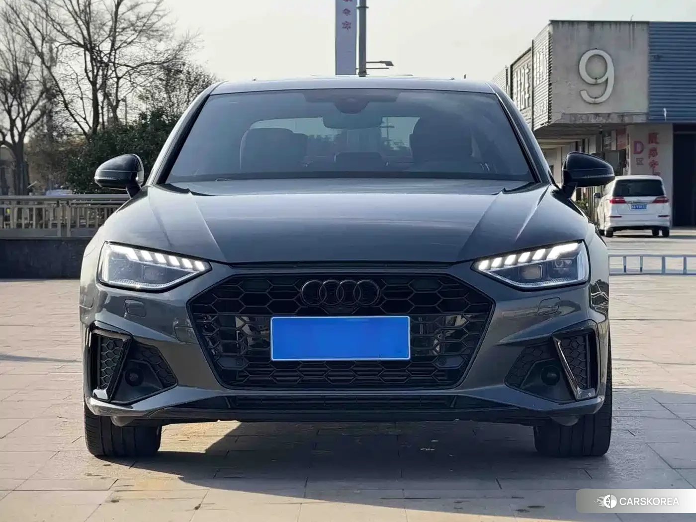 Audi A4L id 4583886 из Китая 9