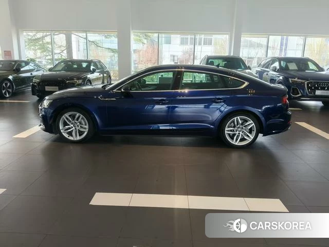 Audi A5 id 4208544 из Китая 16