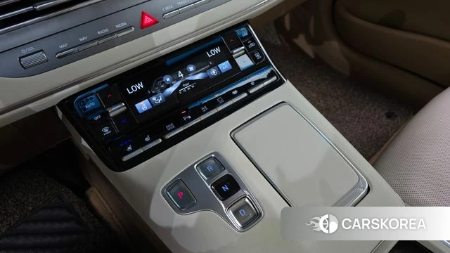 Hyundai The New Grandeur IG id 4410618 из Кореи 39