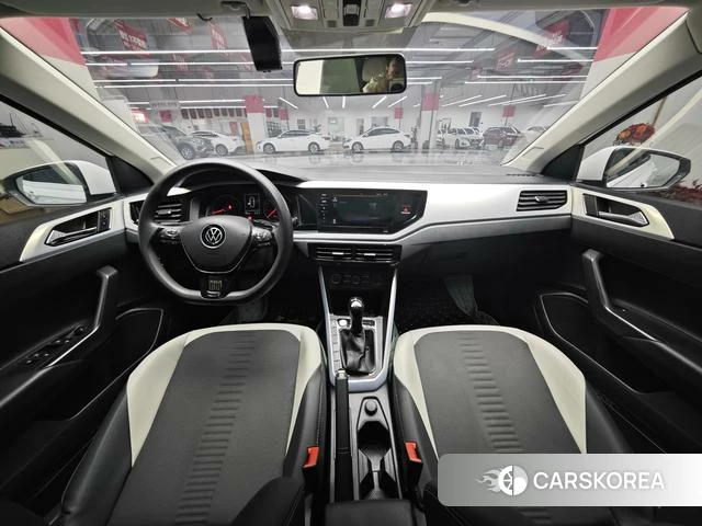 Volkswagen Polo id 4259068 из Китая 11