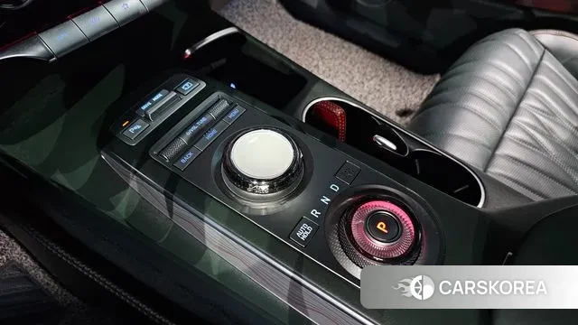 Genesis GV70 id 3032400 из Кореи 19