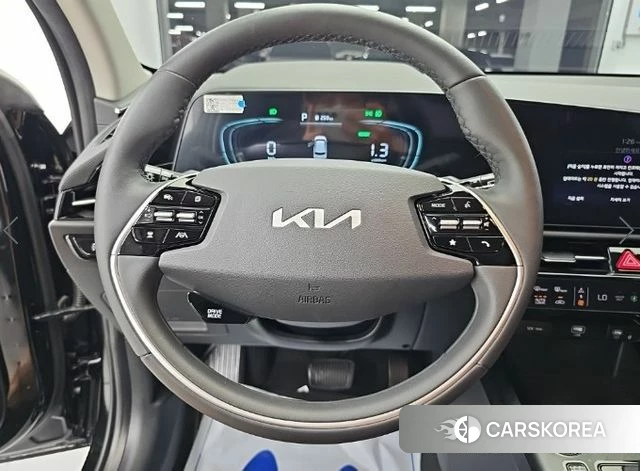 Kia Di Ol Nu Niro id 4735972 из Кореи 19