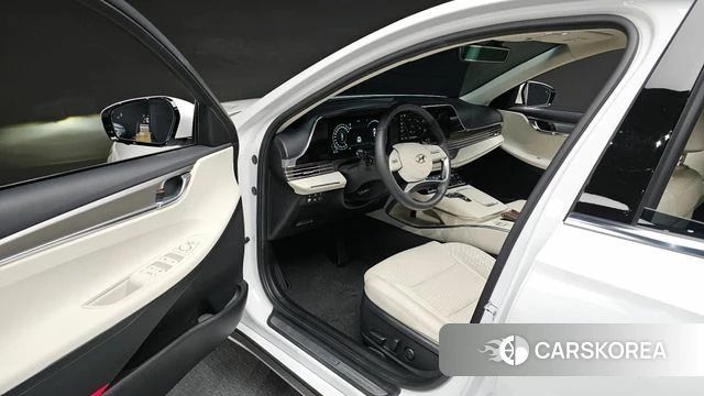 Hyundai The New Grandeur IG Hybrid id 4249630 из Кореи 31