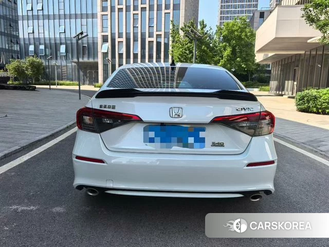 Honda Civic id 4348805 из Китая 9