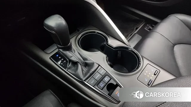 Toyota Camry (XV70) id 3405085 из Кореи 19