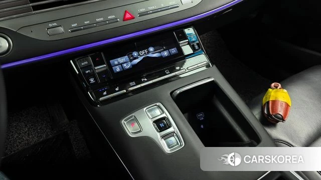 Hyundai The New Grandeur IG Hybrid id 3965804 из Кореи 19